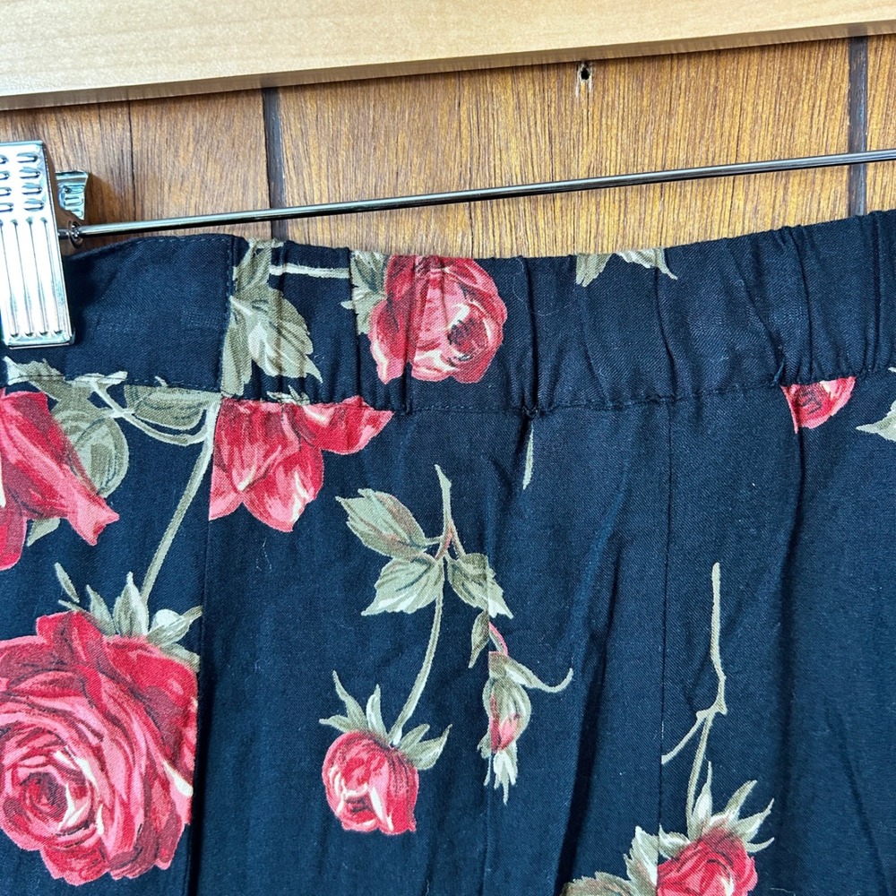 Express Floral Maxi Skirt Black Red Roses Button Front Midi Length Size Medium - Picture 6 of 7